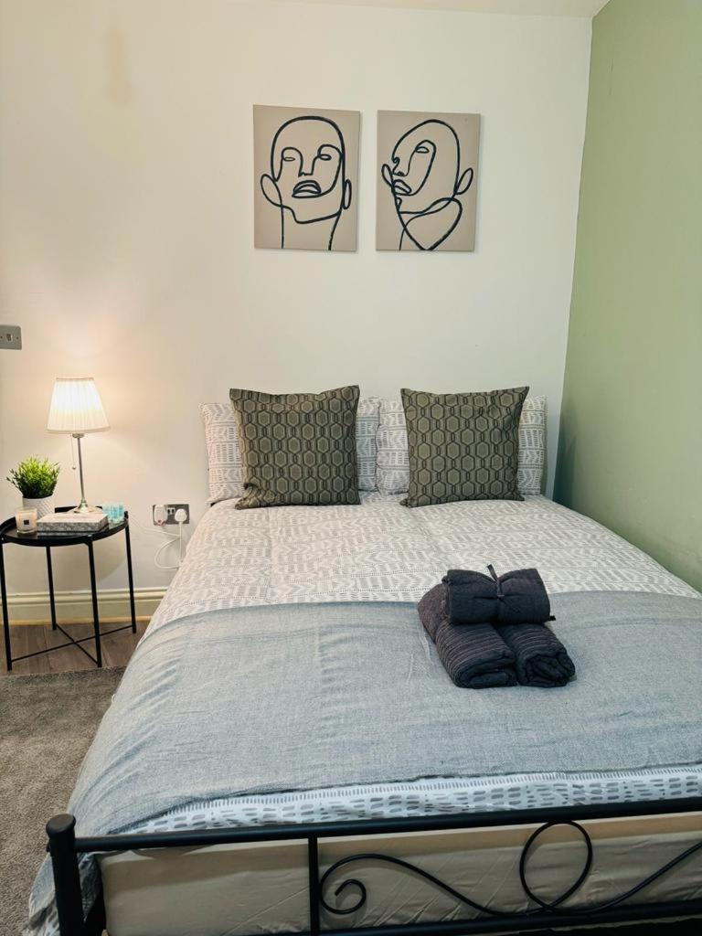 Willesden J Guest Home 4 London Ngoại thất bức ảnh