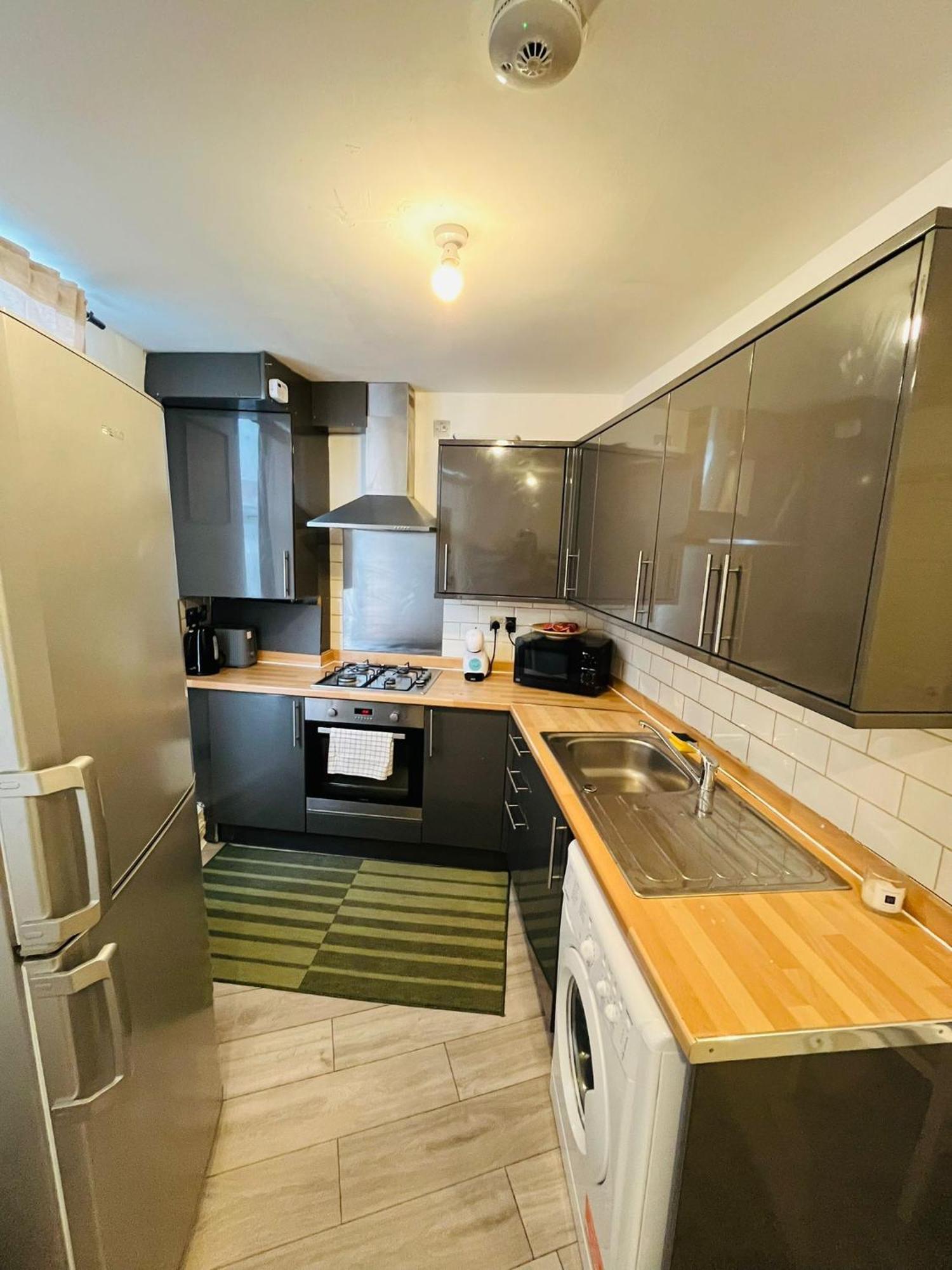 Willesden J Guest Home 4 London Ngoại thất bức ảnh
